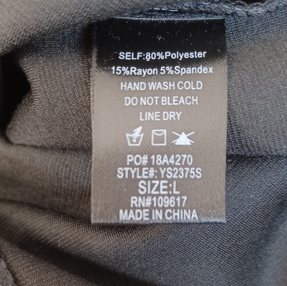 NEW WITH TAGS Shinestar COLLECTION Plaid Pencil Skirt SIZE: L STYLE: YS2375S - Picture 4 of 5